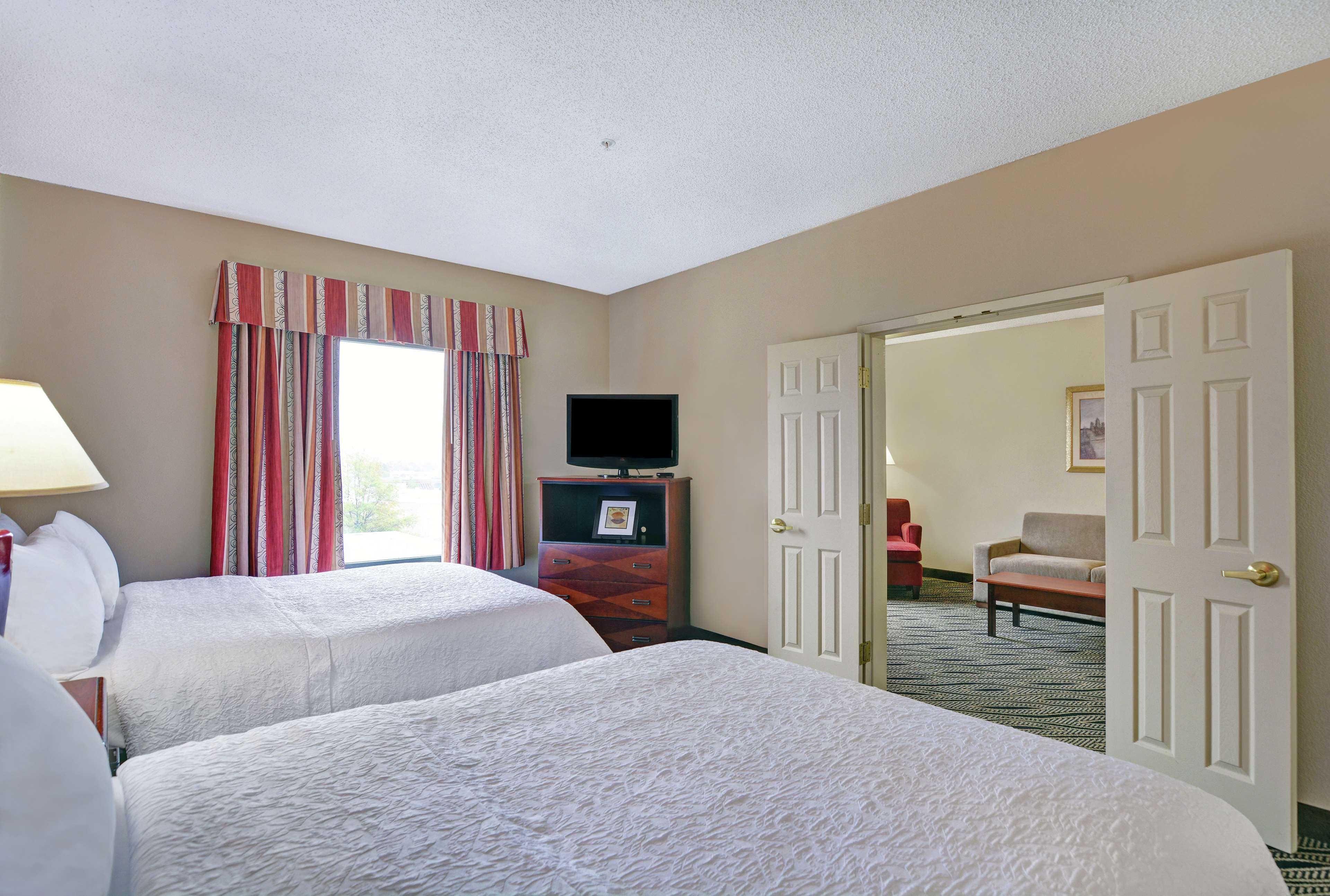 Hampton Inn Fayetteville Esterno foto