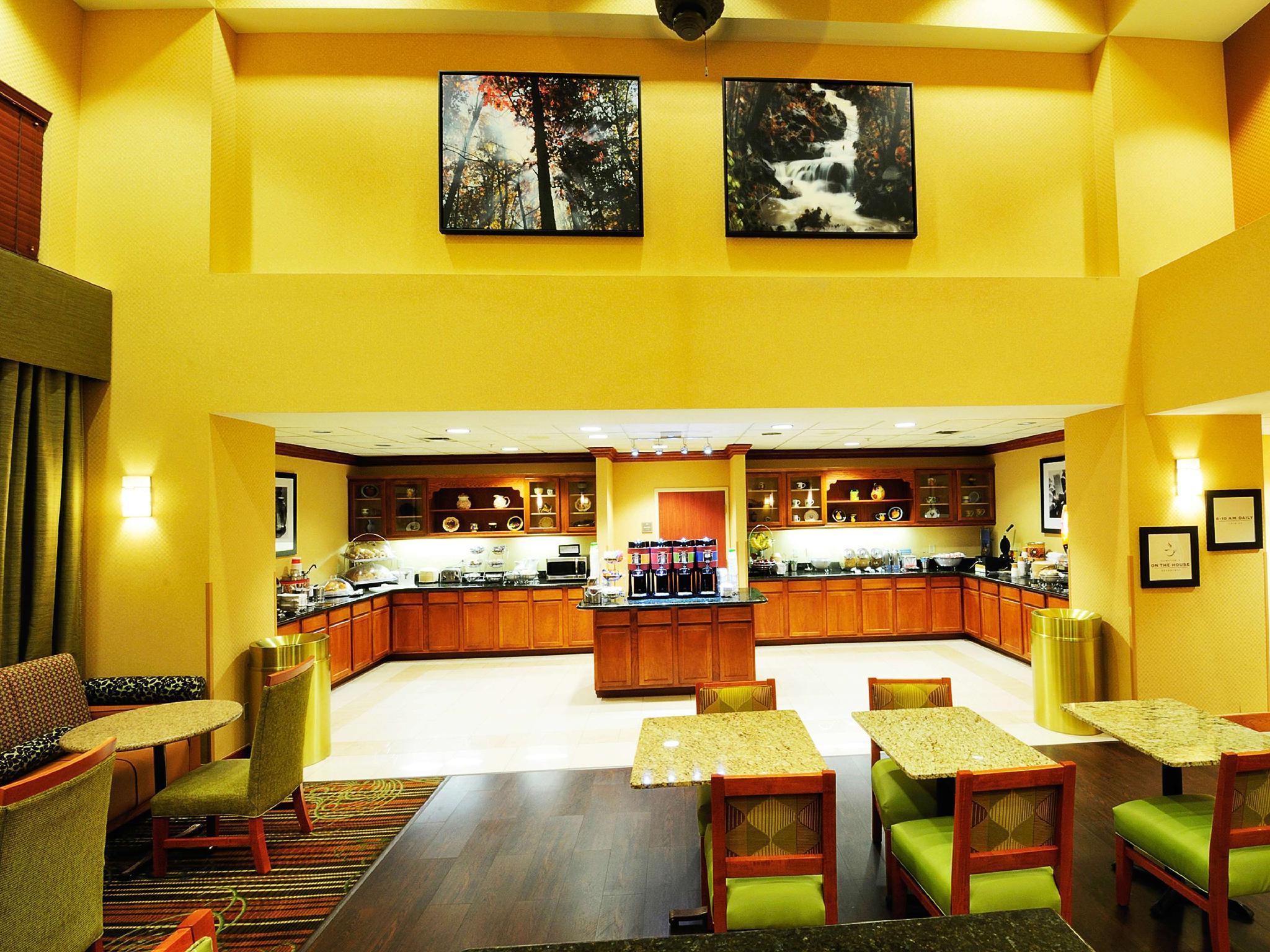 Hampton Inn Fayetteville Esterno foto