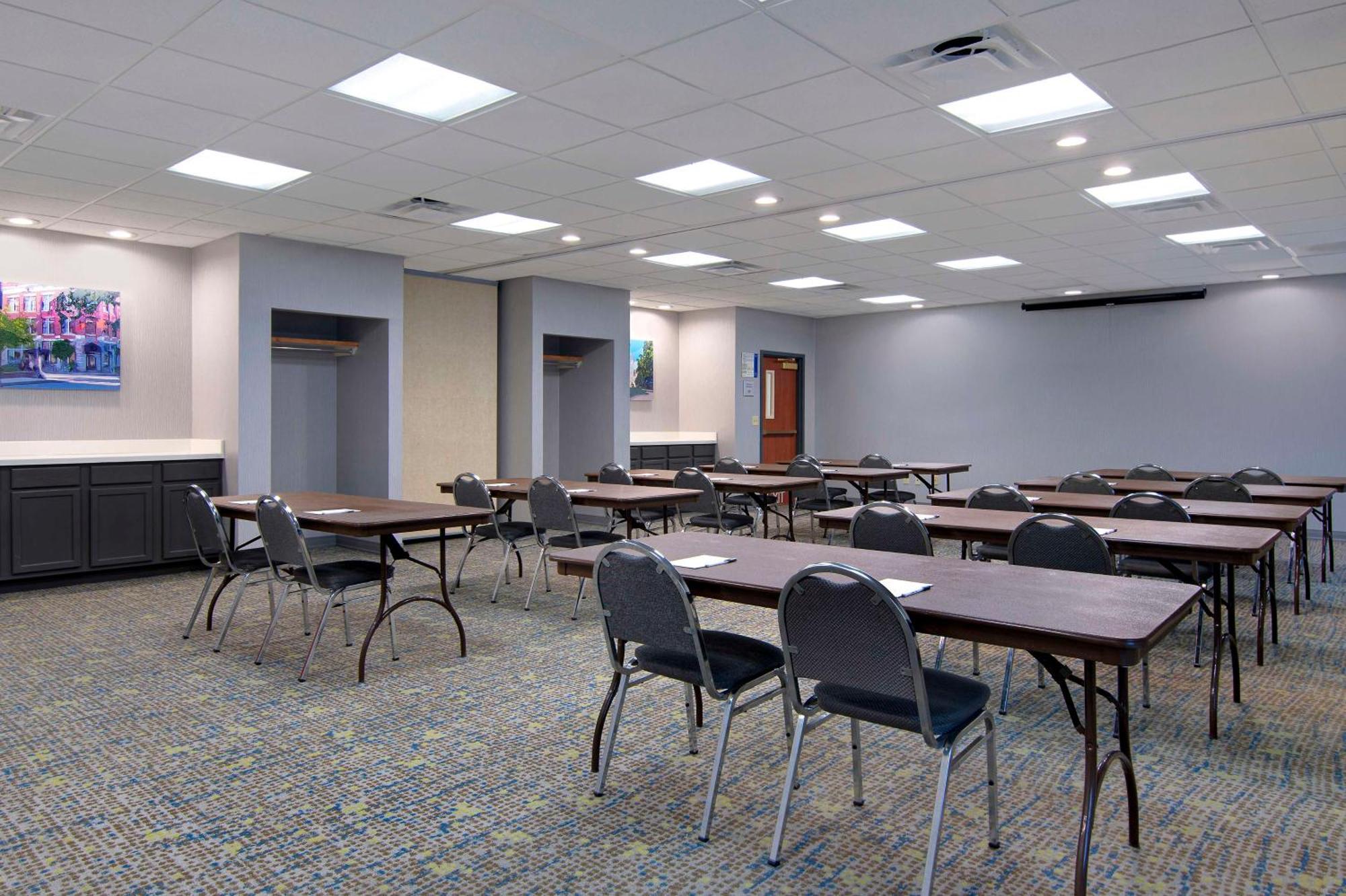 Hampton Inn Fayetteville Esterno foto